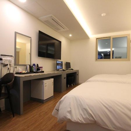 אולסן Nova Hotel מראה חיצוני תמונה
